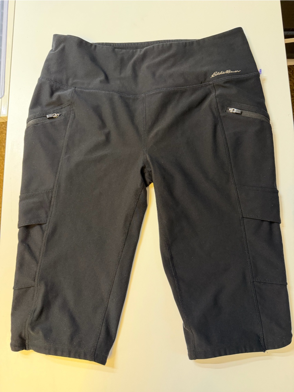 Eddie Bauer Black Cargo Capri Pants